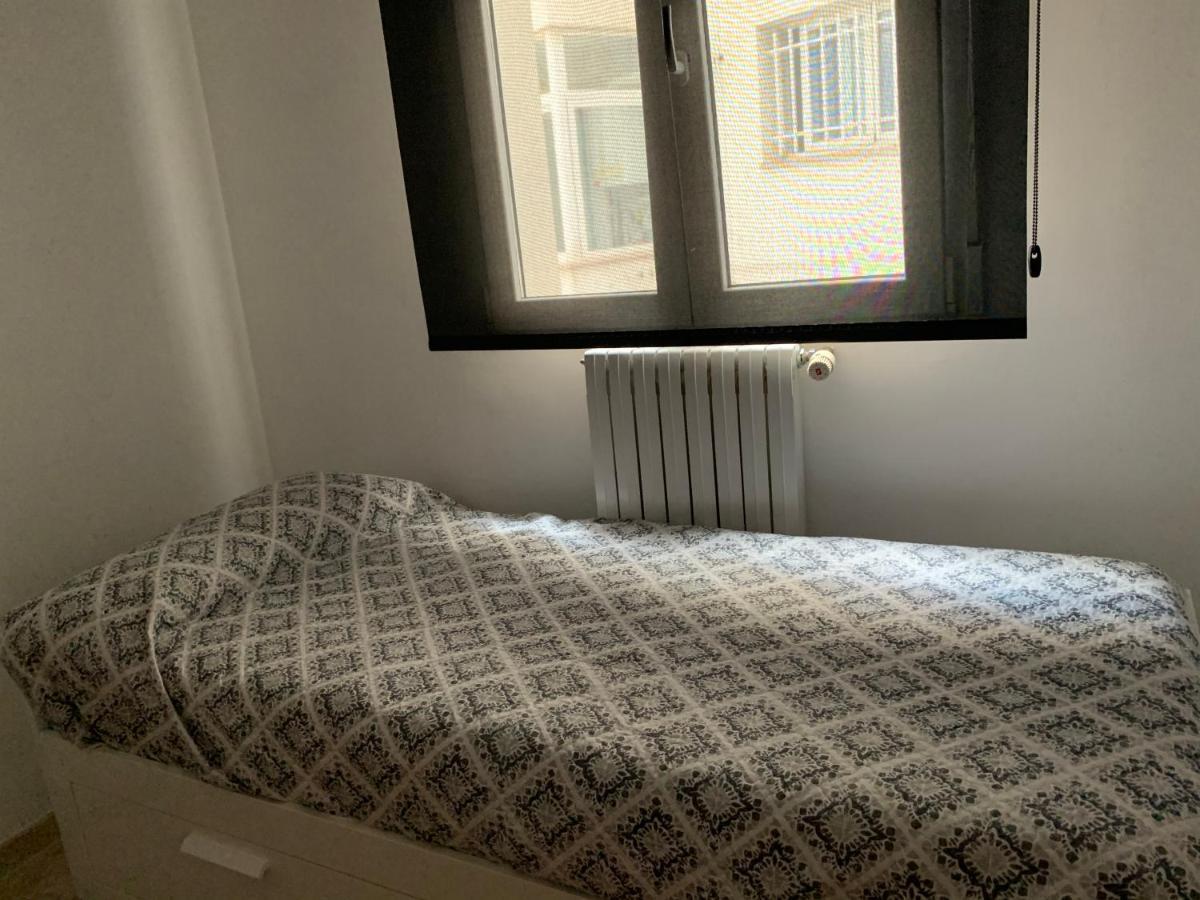Bonito Alojamiento Junto A La Plaza De Toros Con Garage Apartamento Albacete Exterior foto