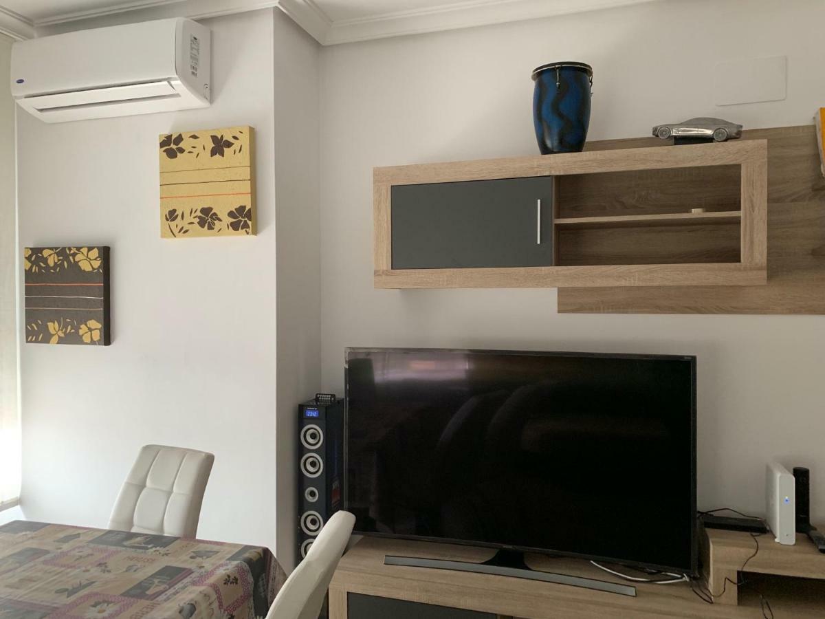Bonito Alojamiento Junto A La Plaza De Toros Con Garage Apartamento Albacete Exterior foto